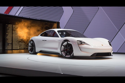 Porsche Mission E: